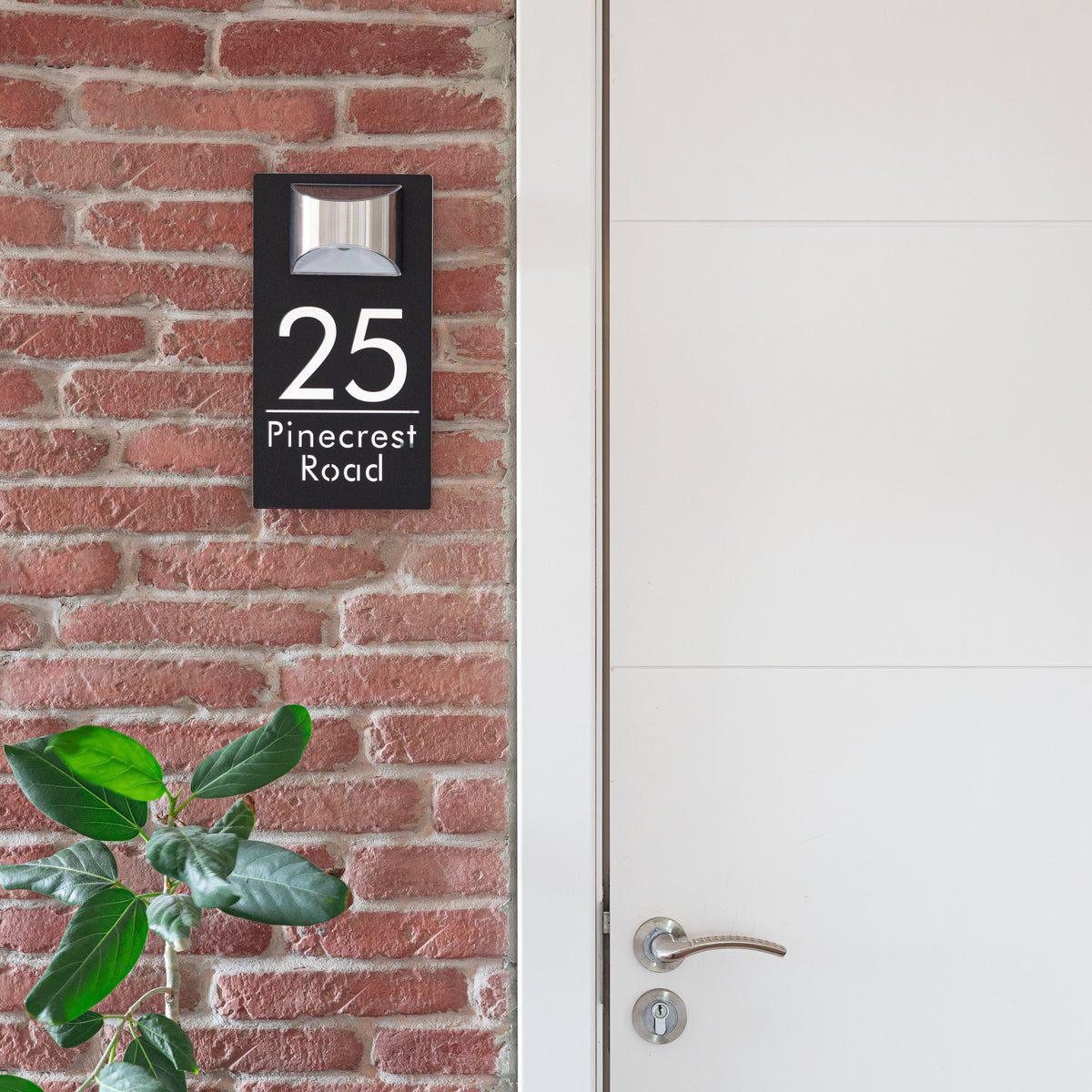 Havenlit - Personalized Solar LED Door Plaque