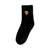 Cozymoo – Fuzzy Highland Cow Socks