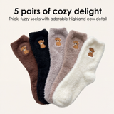 Cozymoo – Fuzzy Highland Cow Socks