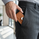 Vaultric - Slim Pop-Up Wallet with AirTag Pocket