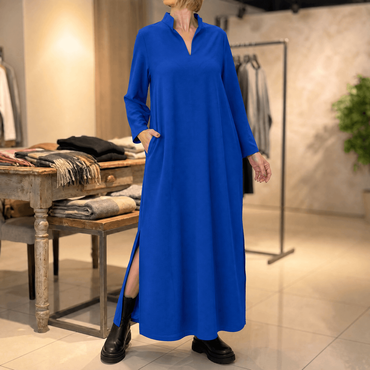 Lunavia – Women's Loose Maxi Dress with Side Slits