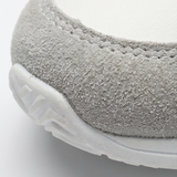 LunaWalk – Lightweight Retro Stripe Walking Sneakers