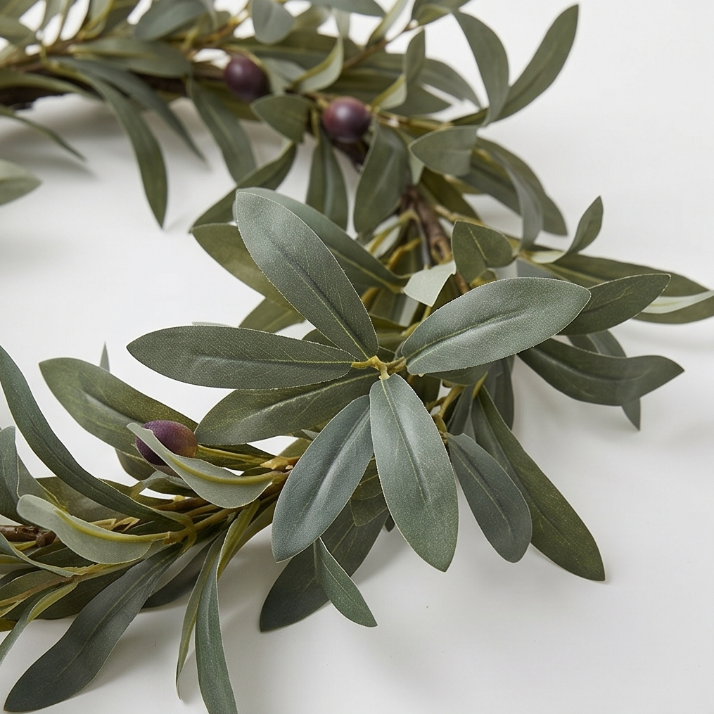 Olivelle – Warm-Glow Olive Wreath for Doors and Walls