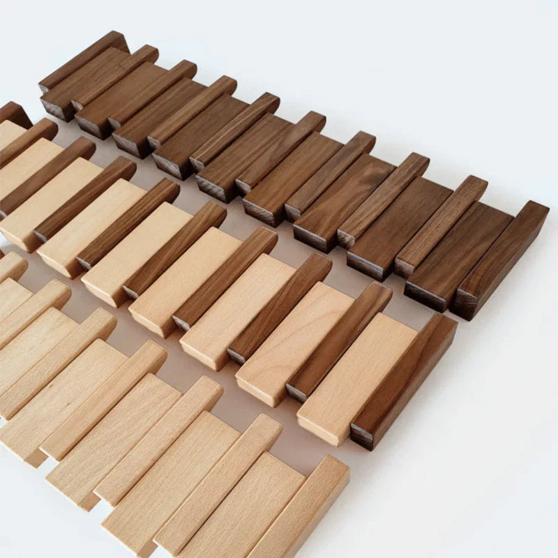 Pianello – Contoured Wood Wall Hanger with Fold-Down Hooks
