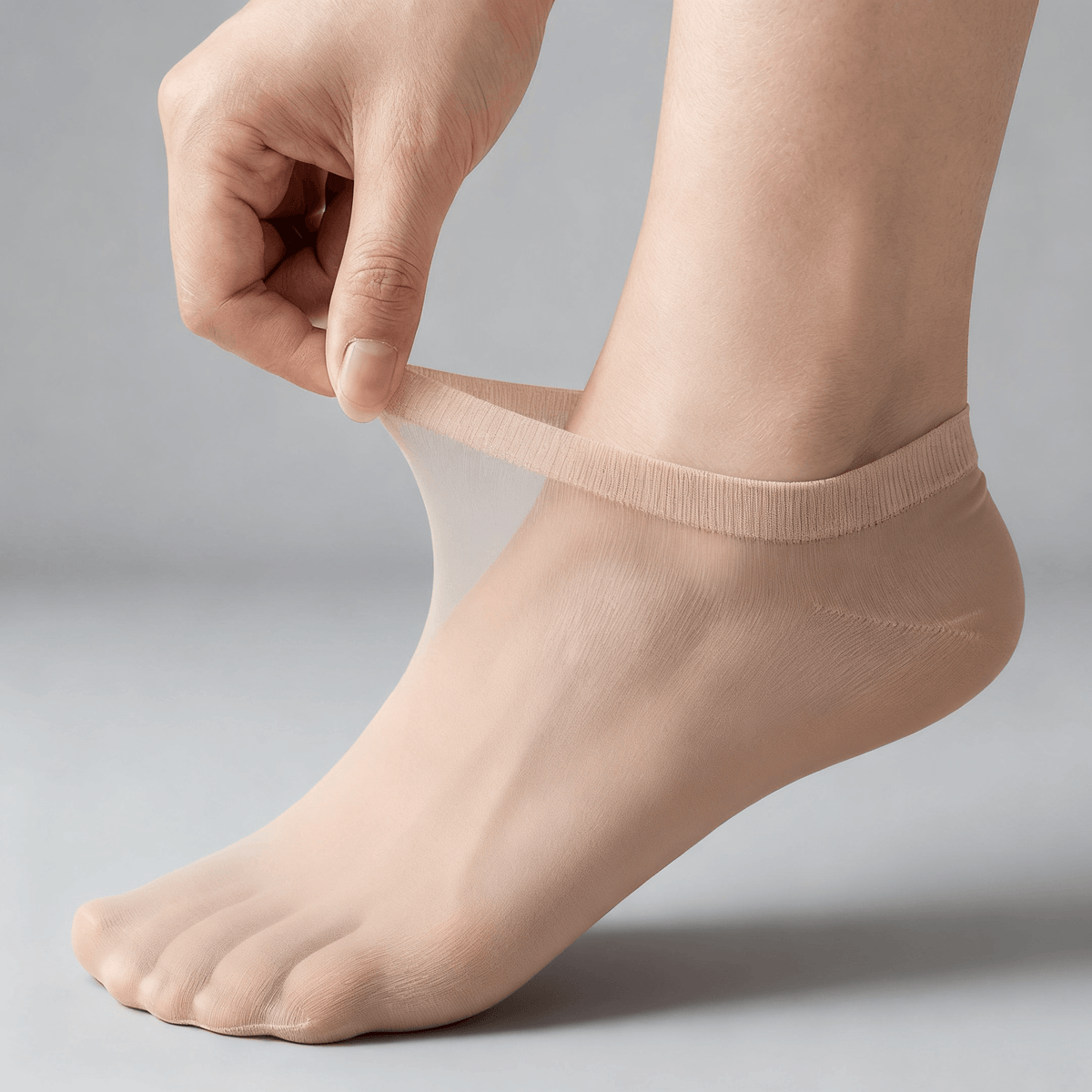 Silkara – Women's Ultra Sheer Non-Slip Invisible Socks