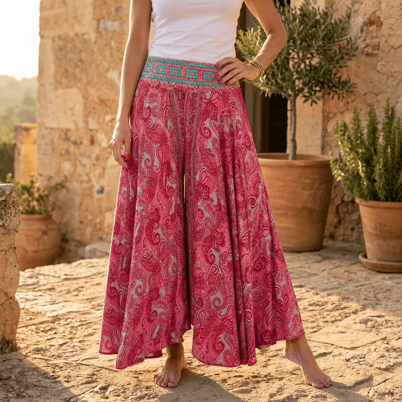 Solara – Women's Flowy Paisley Palazzo Pants