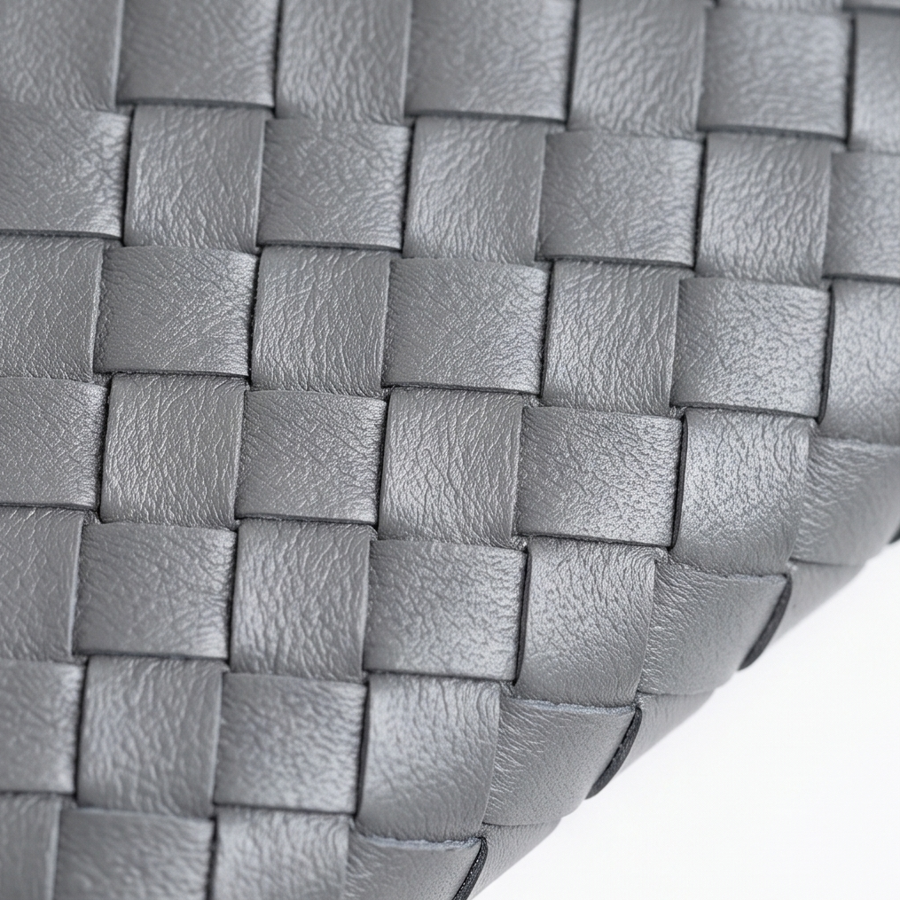 Tessara – Woven lambskin card wallet