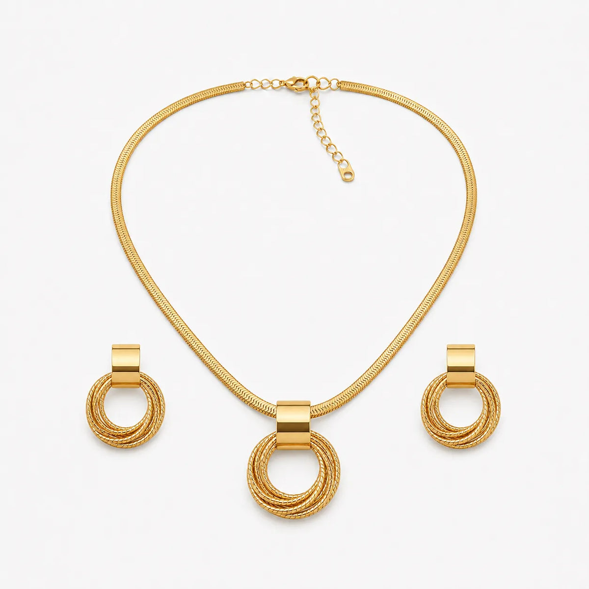 Aurenza – Gold necklace and earring set, textured medallion, flat snake chain
