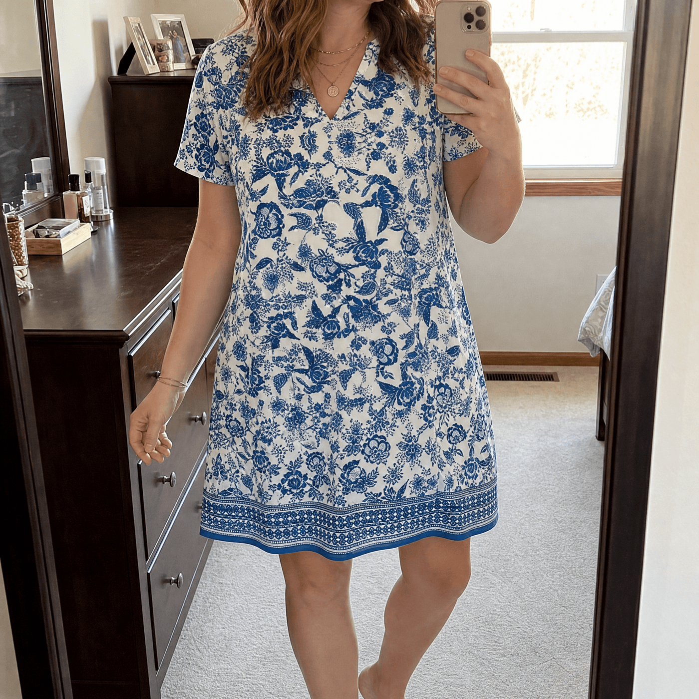 Veluna – Women's V-Neck Floral Dress with Pockets